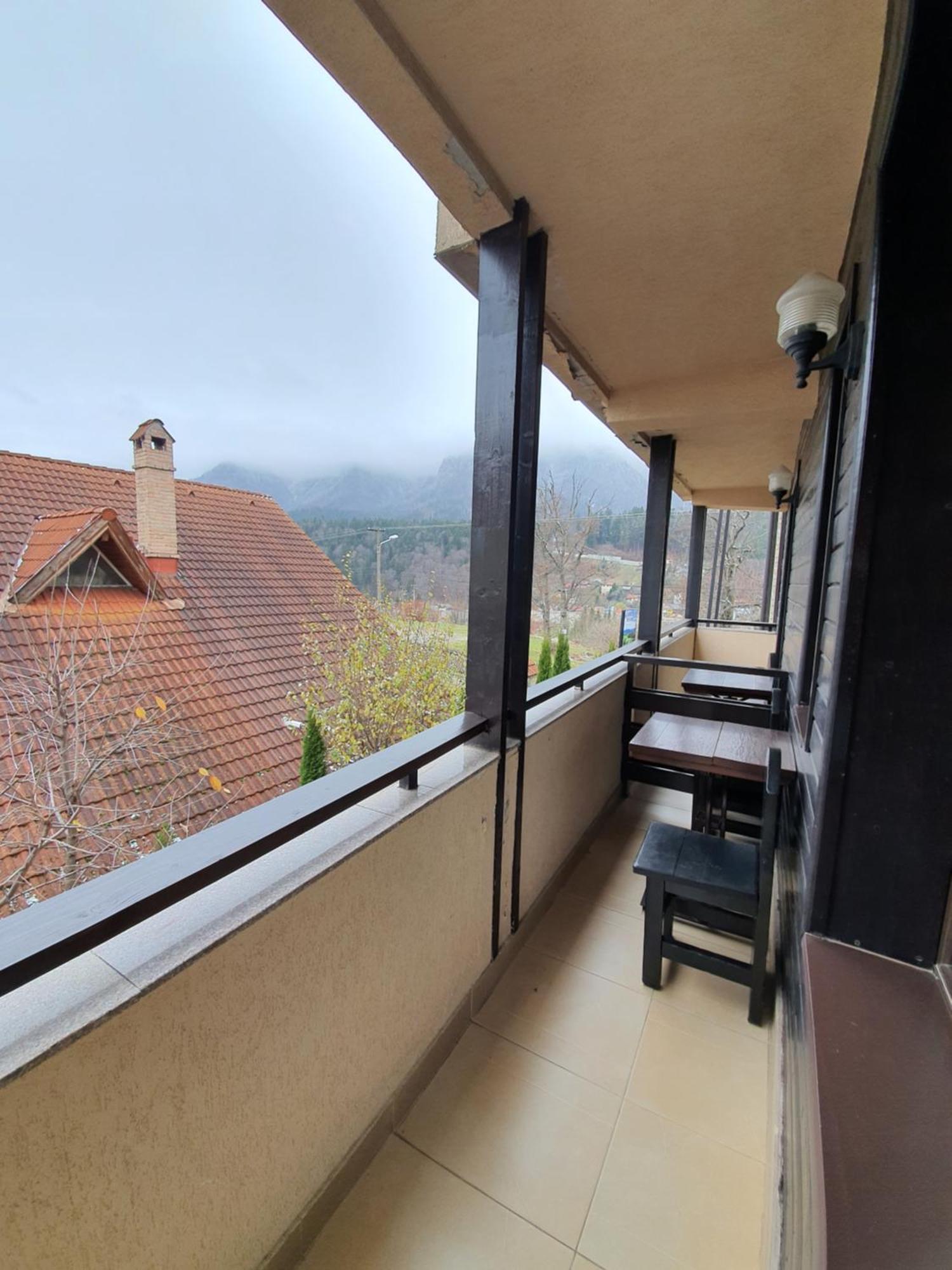 Pensiunea Public House Buşteni 客房 照片
